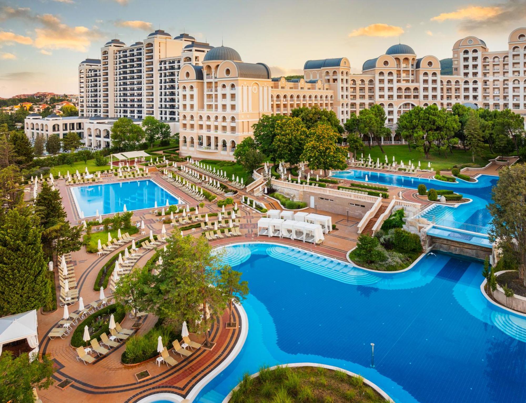 Dreams Sunny Beach Resort And Spa Exteriér fotografie Sheraton Grand Hotel, Sofia